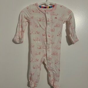 Disney Magnetic Me Newborn Winnie the Pooh Sleeper